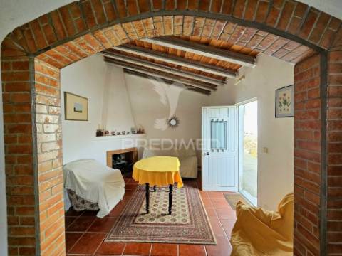 Moradia t1 no monte do guerreiro, castro verde