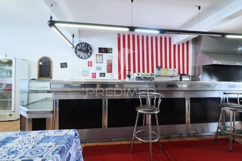 Restaurante / churrascaria em vila nova de gaia