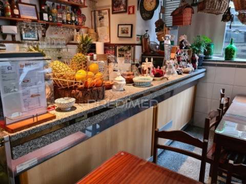 Snack bar/ restaurante, zona de campolide