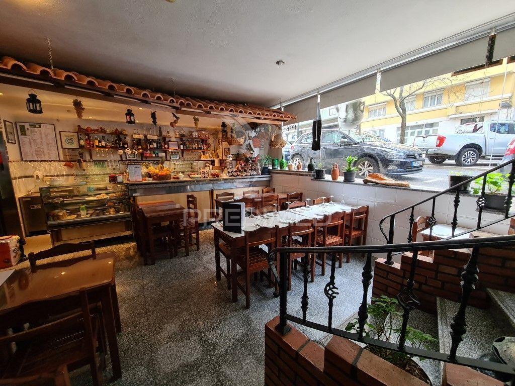 Snack bar/ restaurante, zona de campolide
