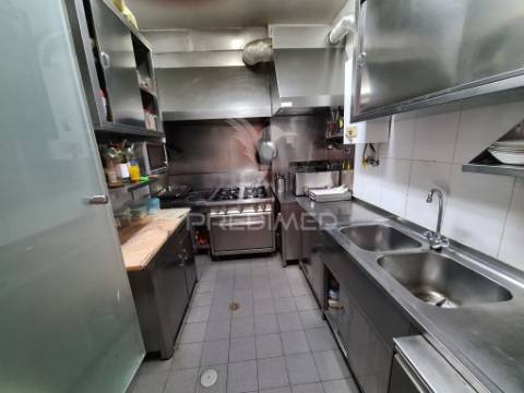 Snack bar/ restaurante, zona de campolide