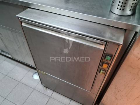 Snack bar/ restaurante, zona de campolide