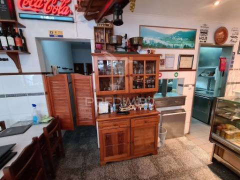 Snack bar/ restaurante, zona de campolide