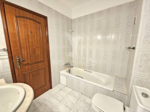 Excelente apartamento t2 no centro do pinhal novo, palmela