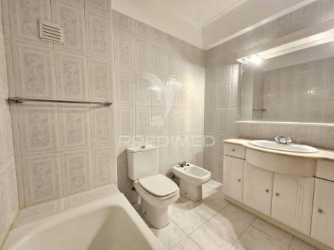 Excelente apartamento t2 no centro do pinhal novo, palmela