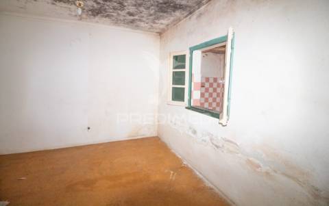 Moradia t2+1 para recuperar