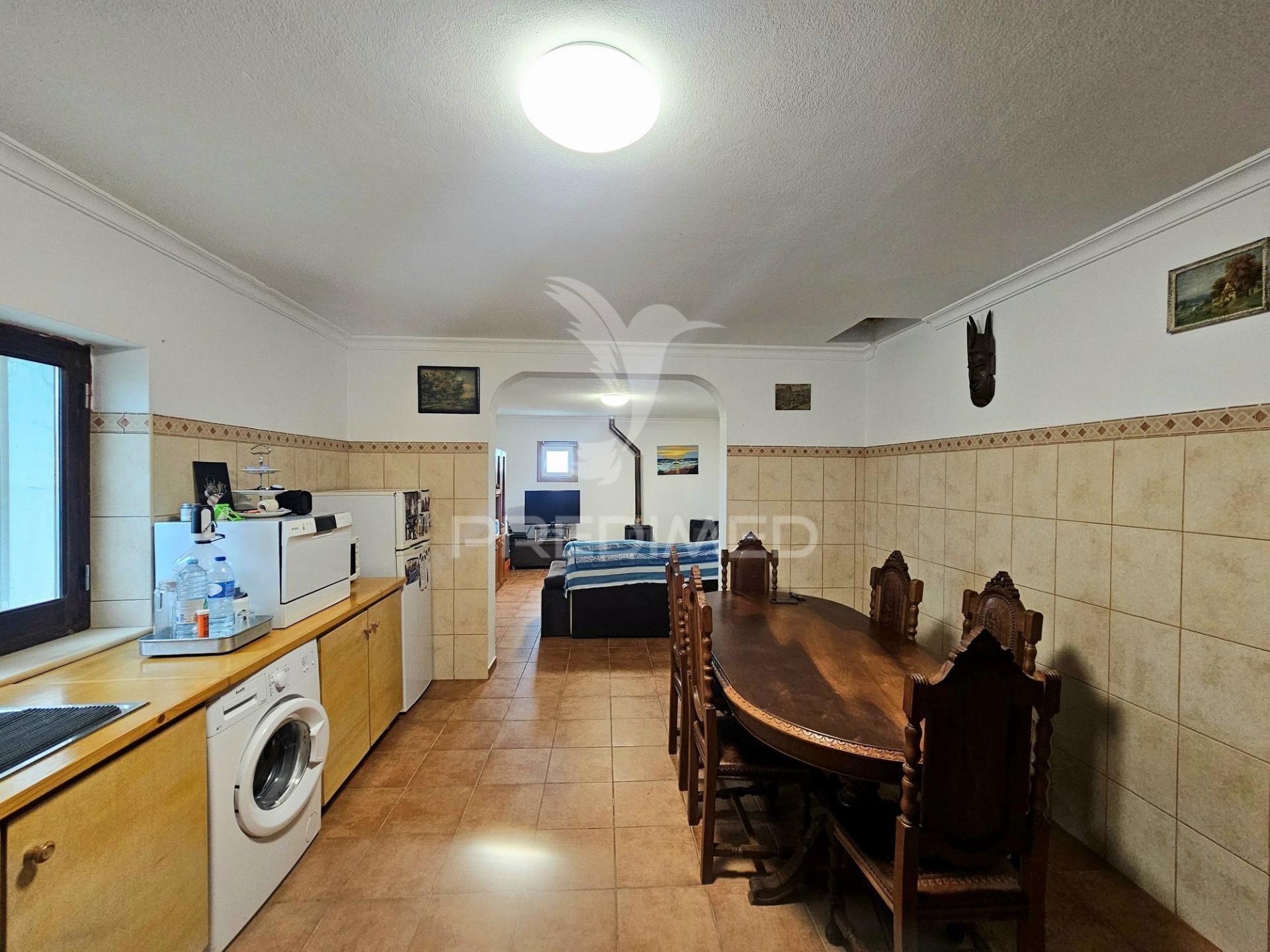 Moradia t2 no rolão, concelho de castro verde.