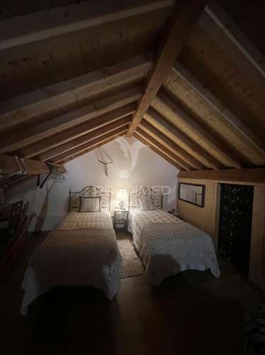 Moradia t2 totalmente remodelada em gralhas – montalegre