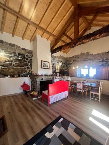 Moradia t2 totalmente remodelada em gralhas – montalegre