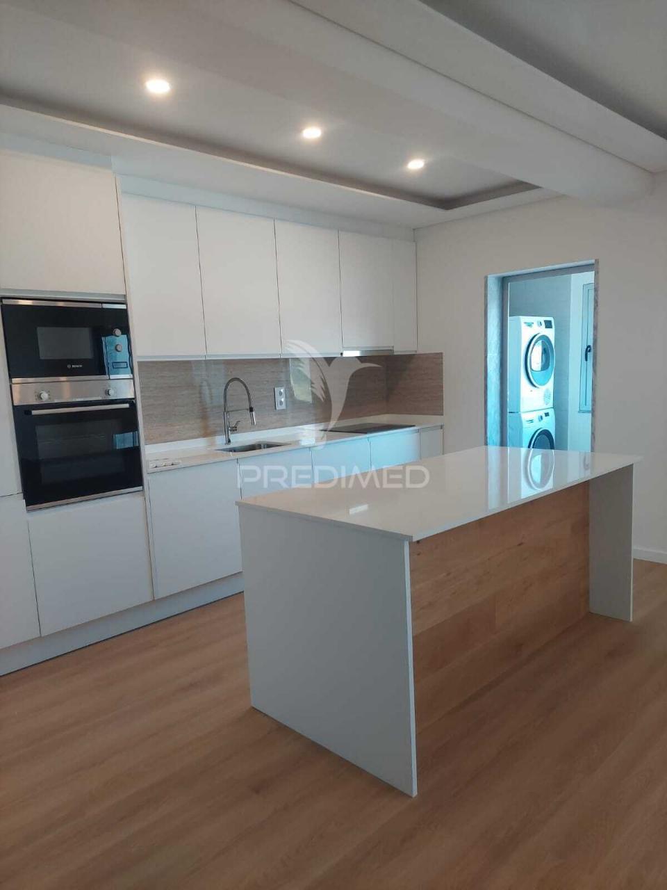 Loulé - apartamento renovado com 3 quartos