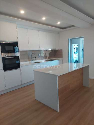 Loulé - apartamento renovado com 3 quartos