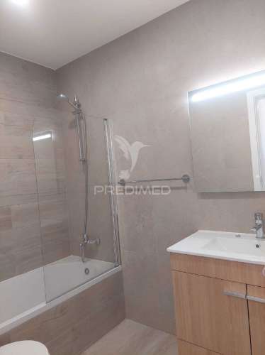 Loulé - apartamento renovado com 3 quartos