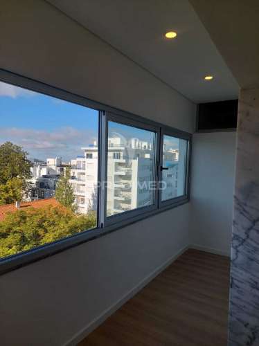 Loulé - apartamento renovado com 3 quartos