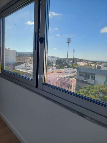 Loulé - apartamento renovado com 3 quartos