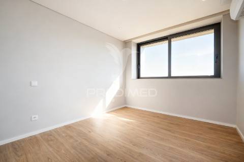 Apartamento t3 novo