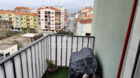 Apartamento t2 amora