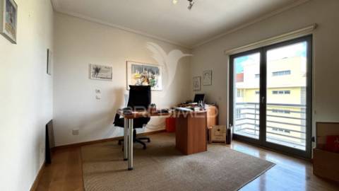 Penthouse / apartamento t5