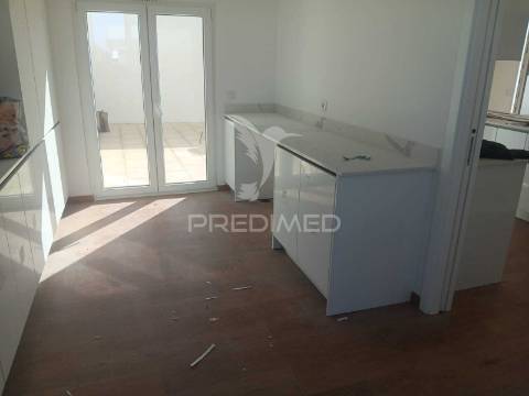 Moradia térrea t4