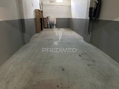 Apartamento t3/com garagem -para arrendamento em santarém