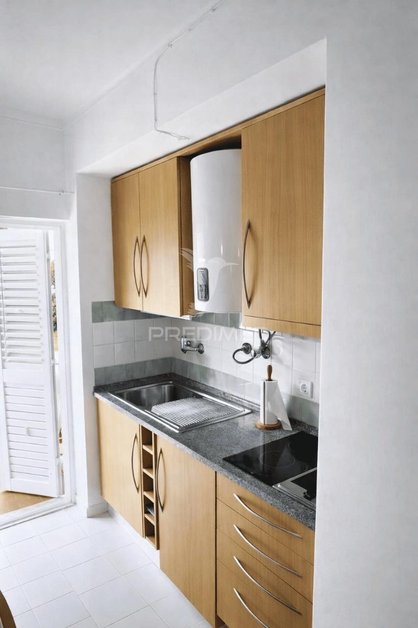 Vilamoura – apartamento em condomínio com piscina