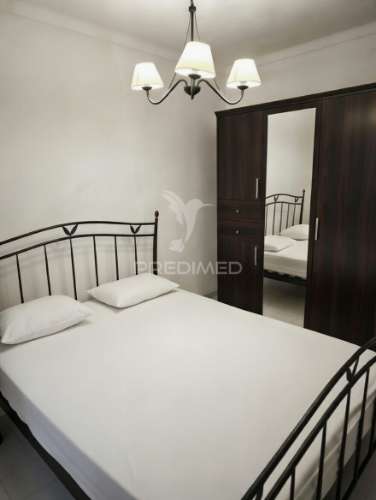 Vilamoura – apartamento em condomínio com piscina