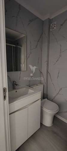 T2 qunita do charquinho benfica