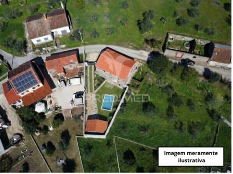 Moradia nova t3 (3 suítes) com charme tradicional a 10 min de tomar!