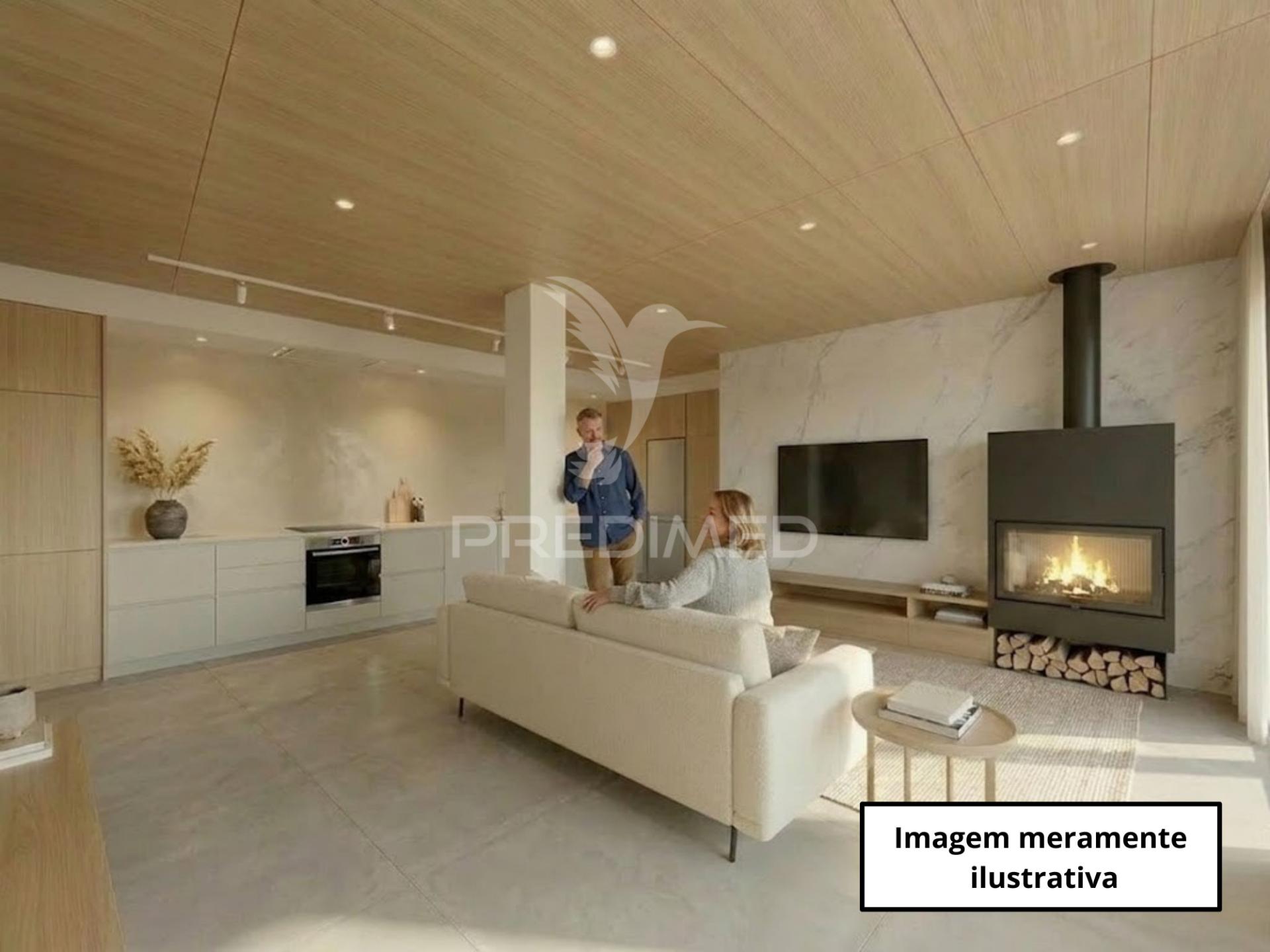 Moradia nova t3 (3 suítes) com charme tradicional a 10 min de tomar!