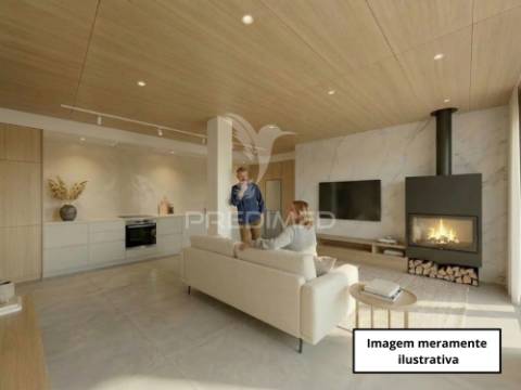 Moradia nova t3 (3 suítes) com charme tradicional a 10 min de tomar!