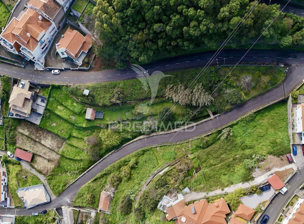 Terreno com 1.930 m² em gaula – excelente exposição solar e grande potencial de construção