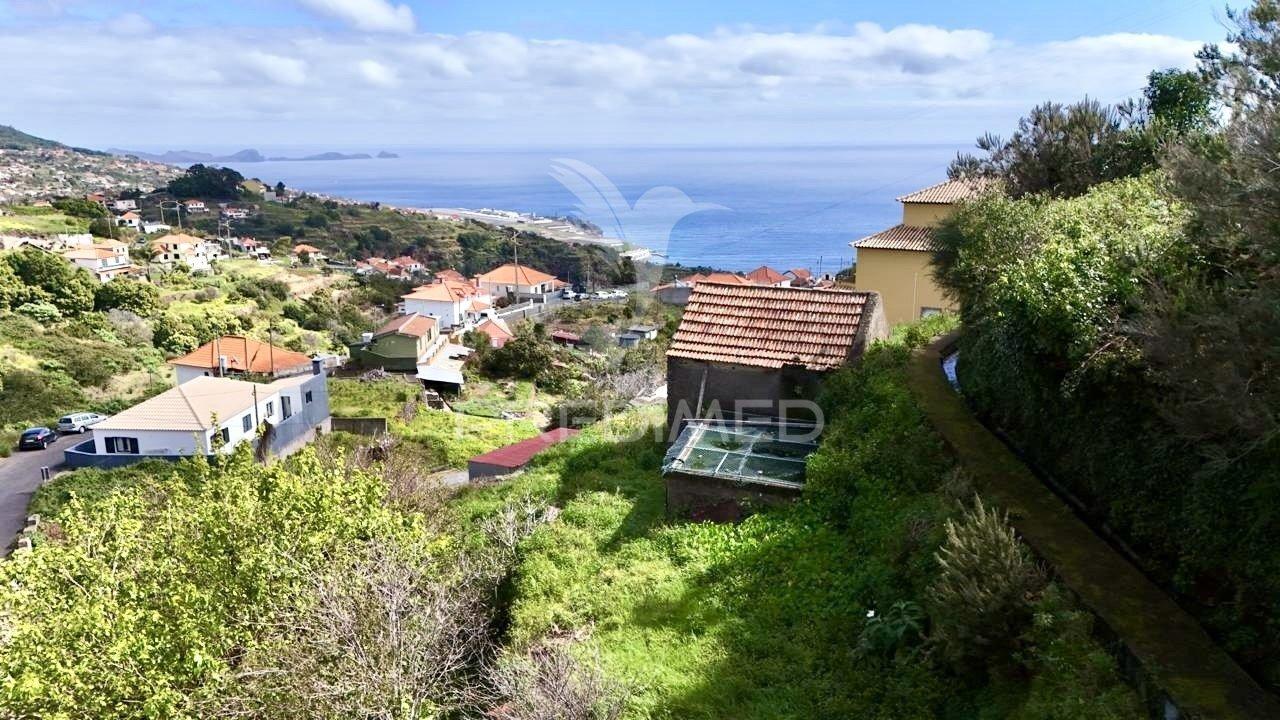 Terreno com 1.930 m² em gaula – excelente exposição solar e grande potencial de construção