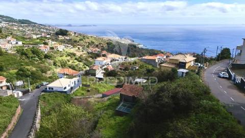 Terreno com 1.930 m² em gaula – excelente exposição solar e grande potencial de construção