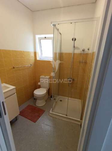 Moradia para arrendar em setúbal  - mobilada e equipada