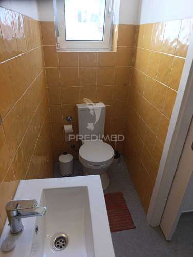 Moradia para arrendar em setúbal  - mobilada e equipada