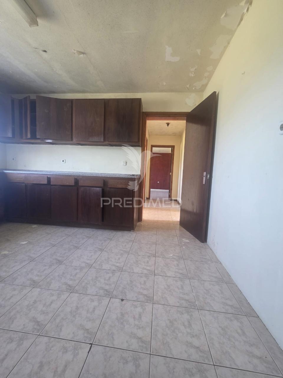 Moradia t3 santa cruz