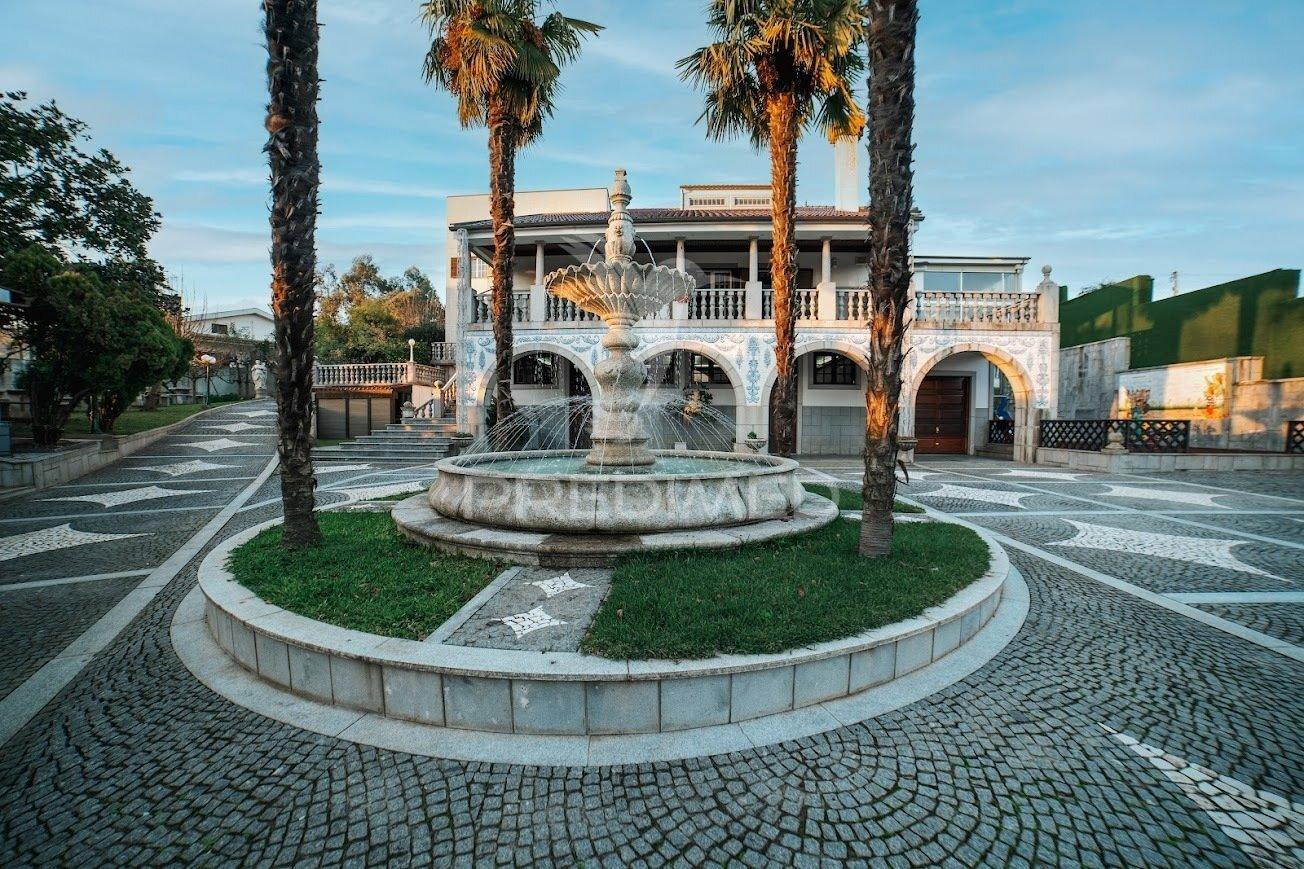 Moradia senhorial t5 com piscina e excelentes áreas – propriedade de prestígio, barcelos