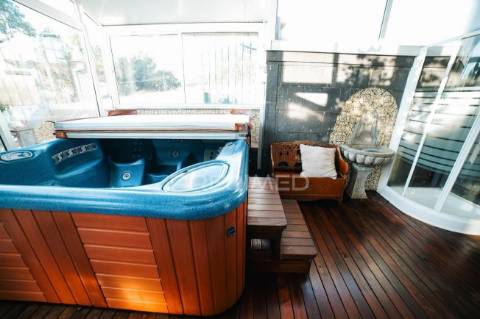 Moradia senhorial t5 com piscina e excelentes áreas – propriedade de prestígio, barcelos