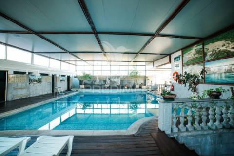 Moradia senhorial t5 com piscina e excelentes áreas – propriedade de prestígio, barcelos