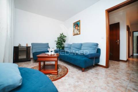 Moradia senhorial t5 com piscina e excelentes áreas – propriedade de prestígio, barcelos