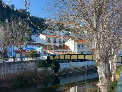 Aljezur - moradia para reconstruir com vista rio