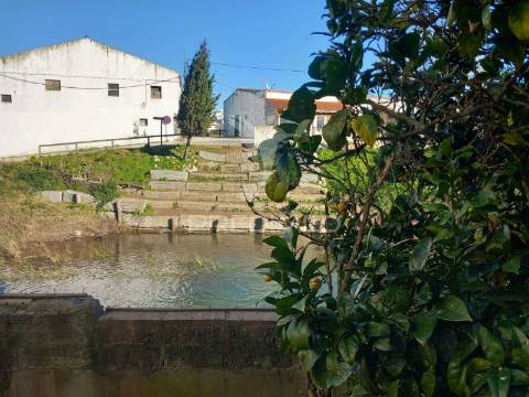 Aljezur - moradia para reconstruir com vista rio