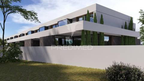 Moradia t4 - condomínio fechado