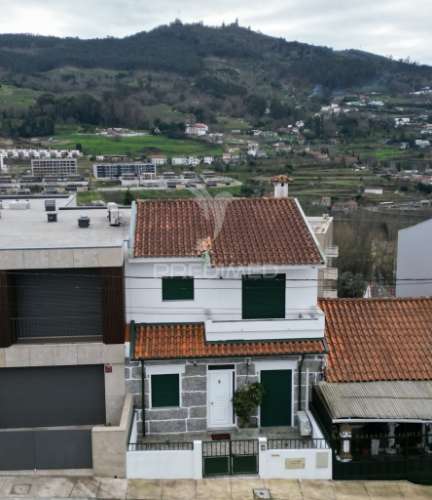 Moradia  t4 em guimarães