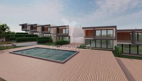 Terreno para construção de urbanização de condomínio fechado em loures