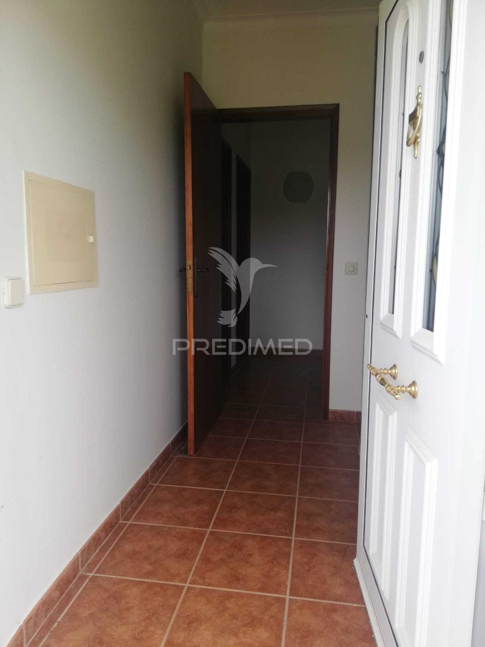 Fantástica moradia bi-familiar em vidais  privacidade, espaço e natureza!