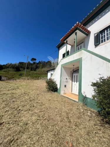 Fantástica moradia bi-familiar em vidais  privacidade, espaço e natureza!