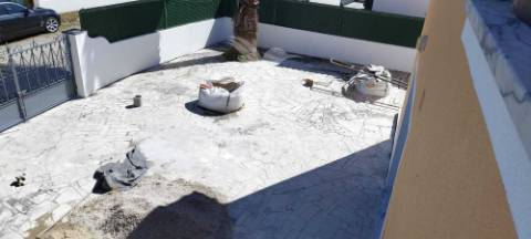 Moradia t2 remodela em arruda dos vinhos