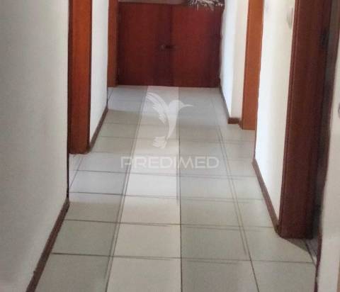 Aparamento t2 no centro de albufeira