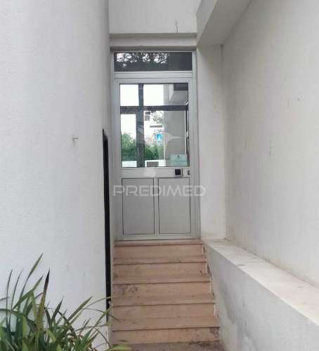 Aparamento t2 no centro de albufeira