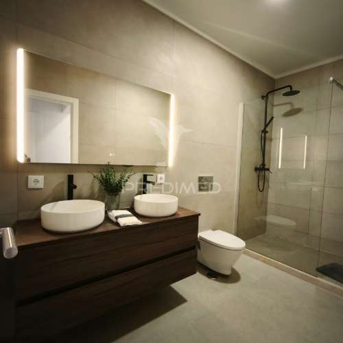 T3  benfica  rua rafael duque em construção